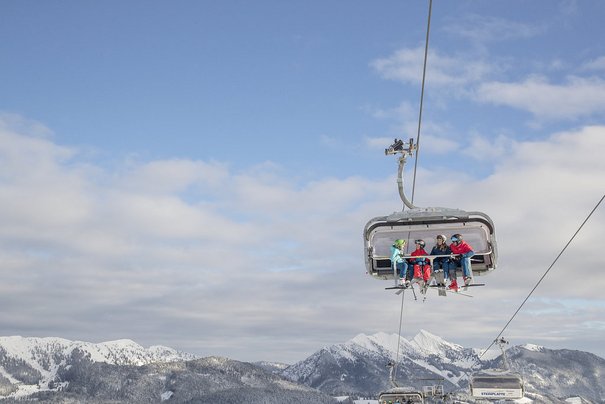 Chair lift in the Winklmoos-Alm Steinplatte ski area