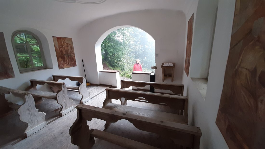 Inside the Eckkapelle chapel