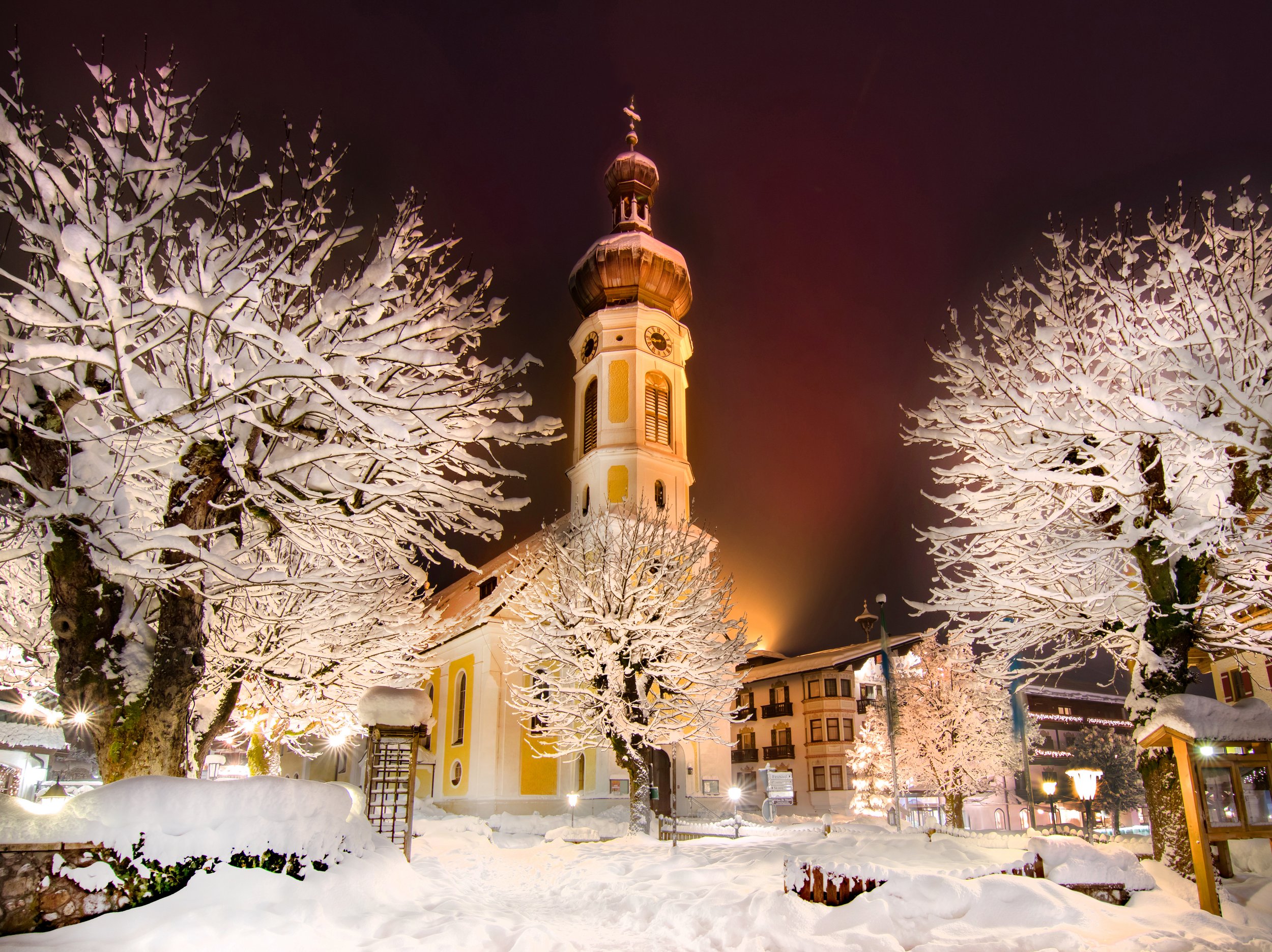 Winteransicht Kirche St. Pankratius