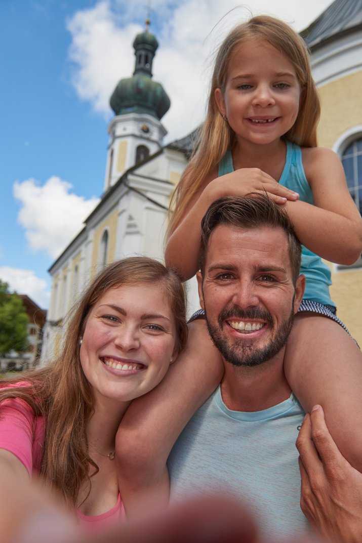 Familien-Selfie in Reit im Winkl