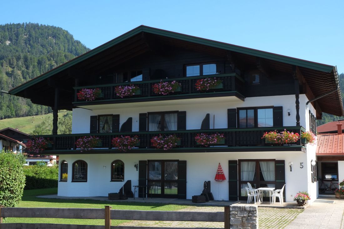 Haus im Sommer