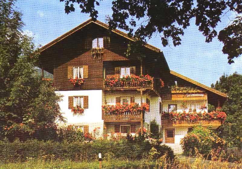 Das Haus im Sommer