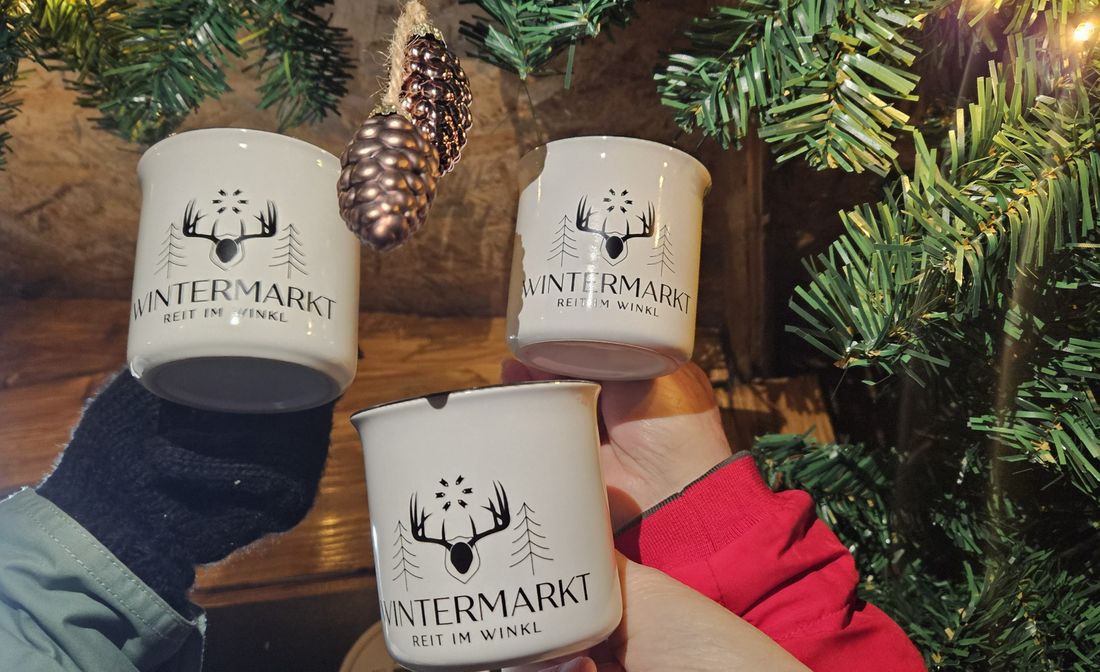 Wintermarkt Glühweintassen