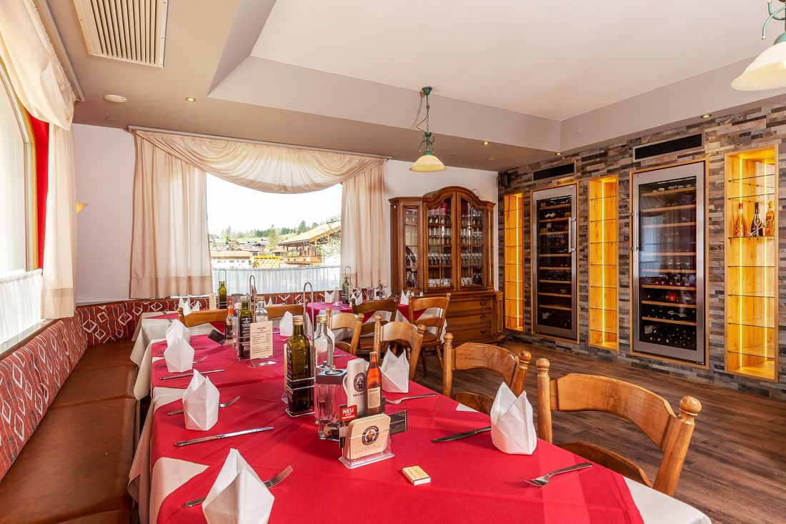 Porto Bello Restaurant