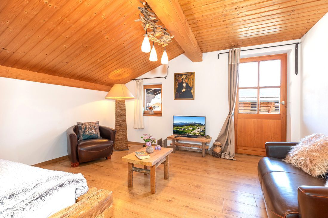 Ferienwohnung 'Kaiser Vista' - 1 Schlafzimmer - 75² Wohnfläche + 35m² Dachterrasse