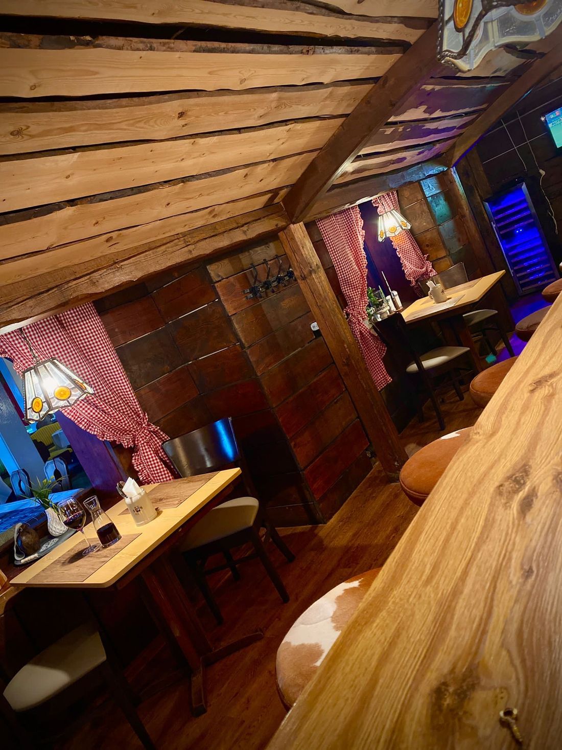 Almrausch Hüttenbar