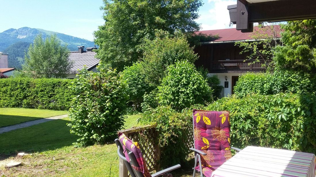 Terasse mit Blick auf den Unterberg