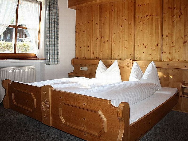 Schlafzimmerbeispiel im Haus Alpenlicht