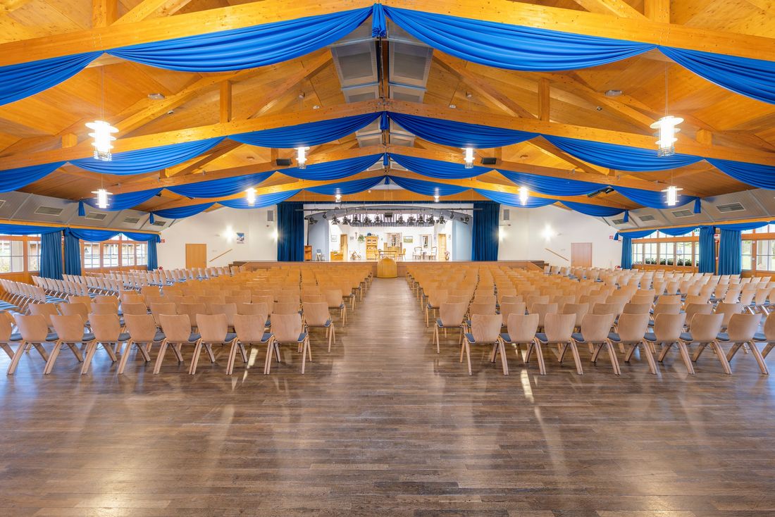 Festsaal Reihenbestuhlung