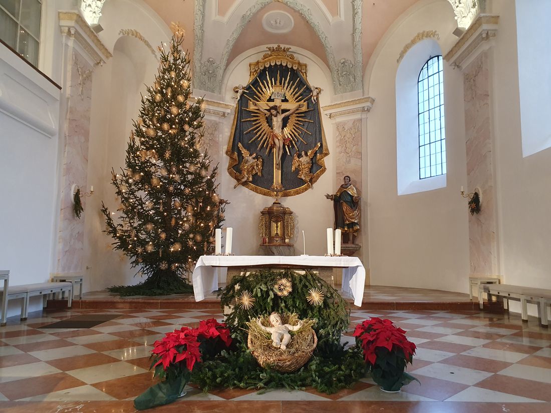 Altarbereich Heilig Abend