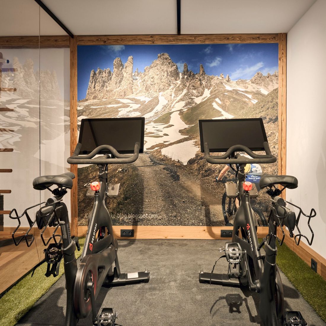 activechalets six.nine.eight alpfit Fitnessraum Pelothon