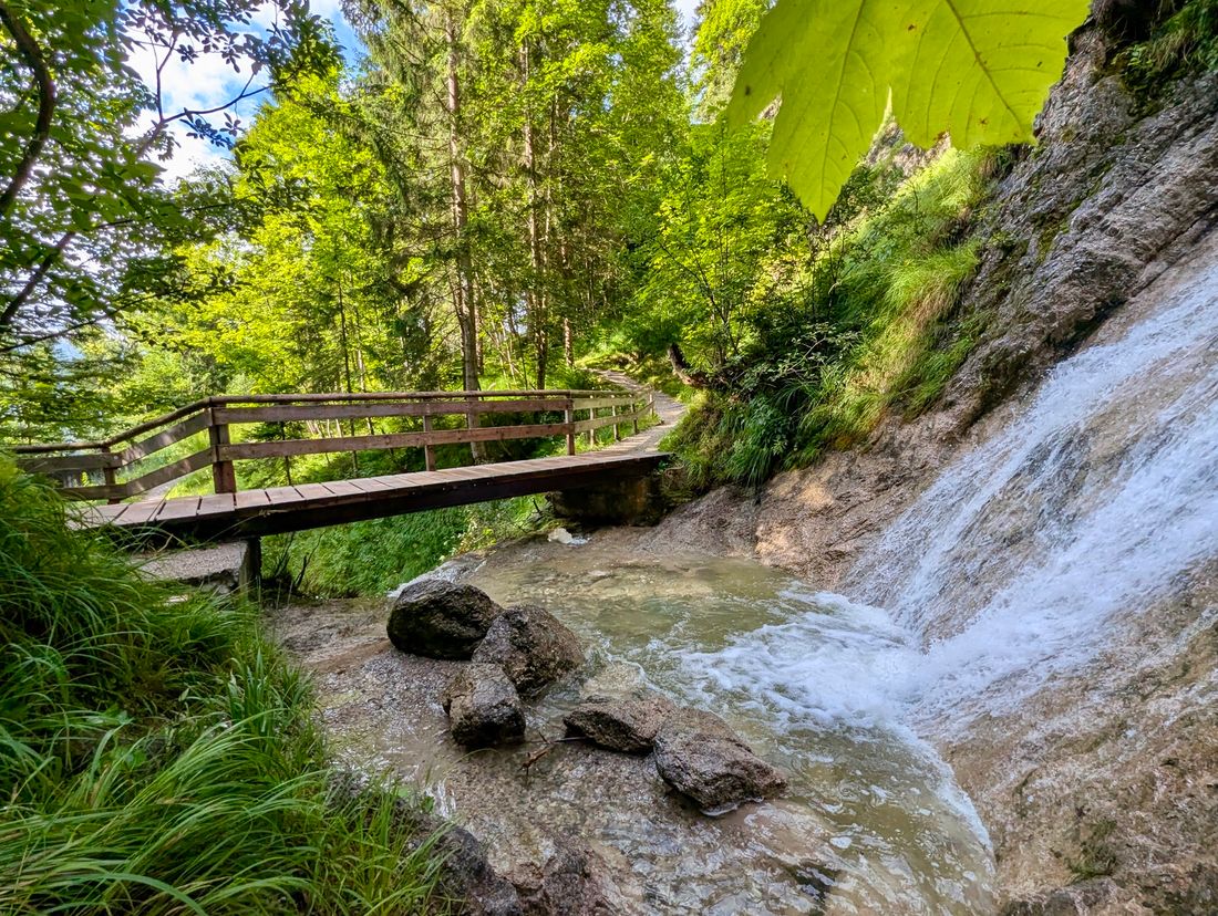 Wanderweg am Hausbachfall in Reit im Winkl