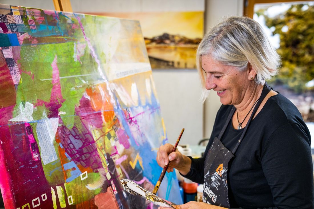 Malerin Petra Berger im Artesana