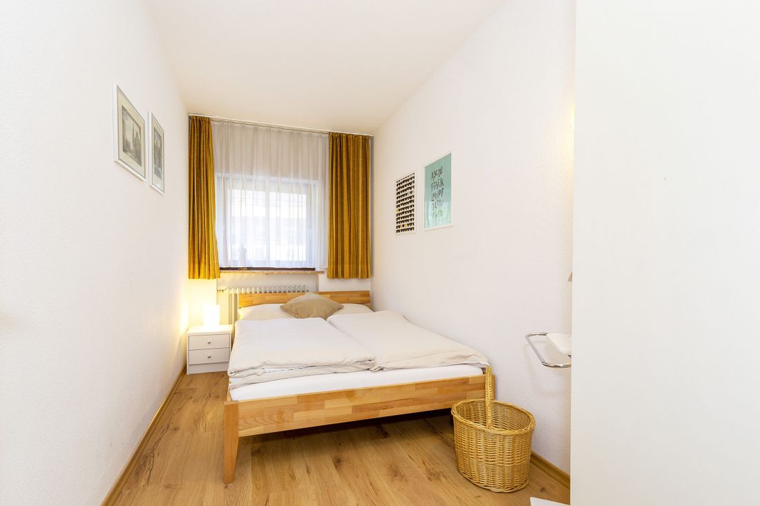 Zweites Schlafzimmer mit Doppelbett