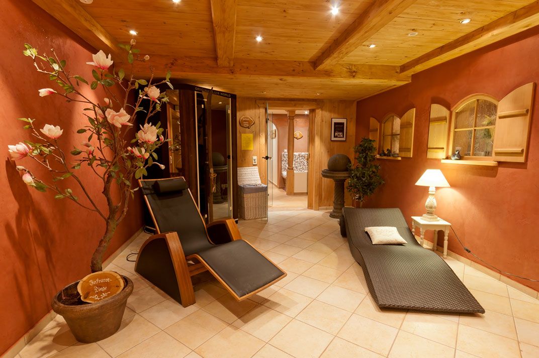 Unser Wellnessbereich sorgt fu╠êr Entspannung