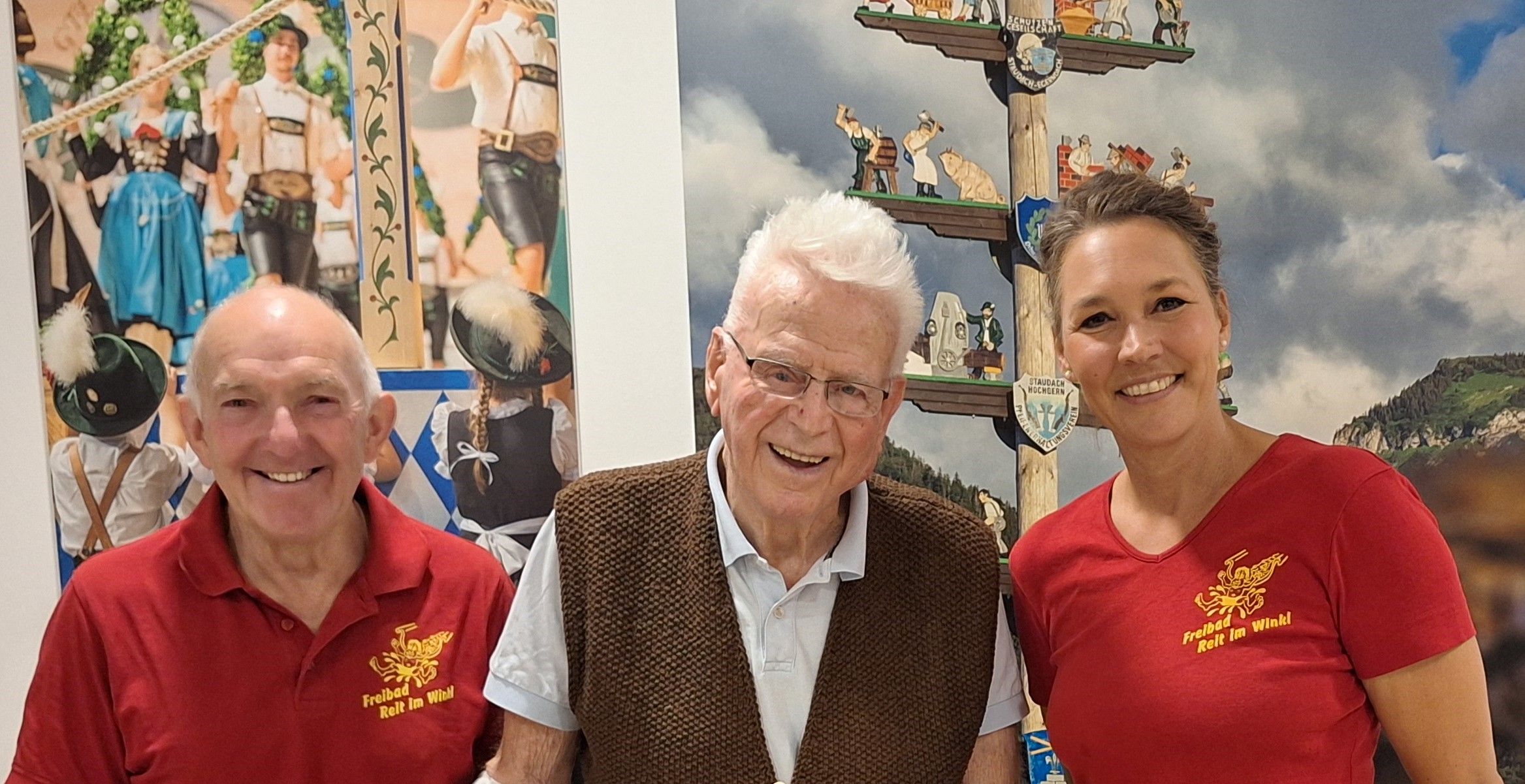 3 Bademeister-Generationen: Walter Wolfenstetter, Franz Schlechter und Doreen Zuck (von links)