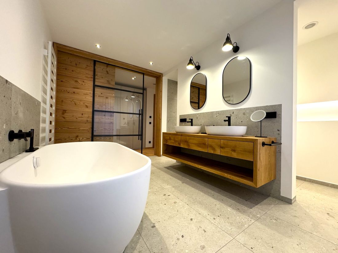 Master-Bad im Obergeschoss