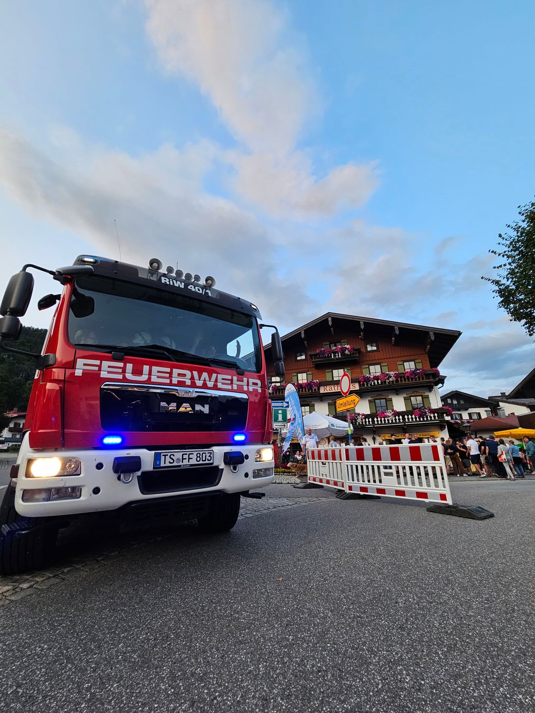 Straßenfest - Feuerwehrauto fahren