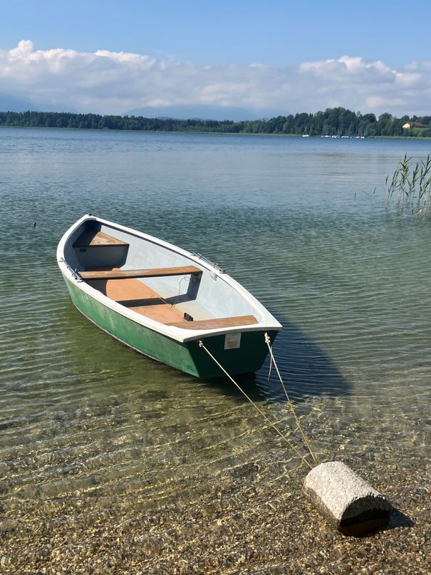 Boot am Chiemseeradweg
