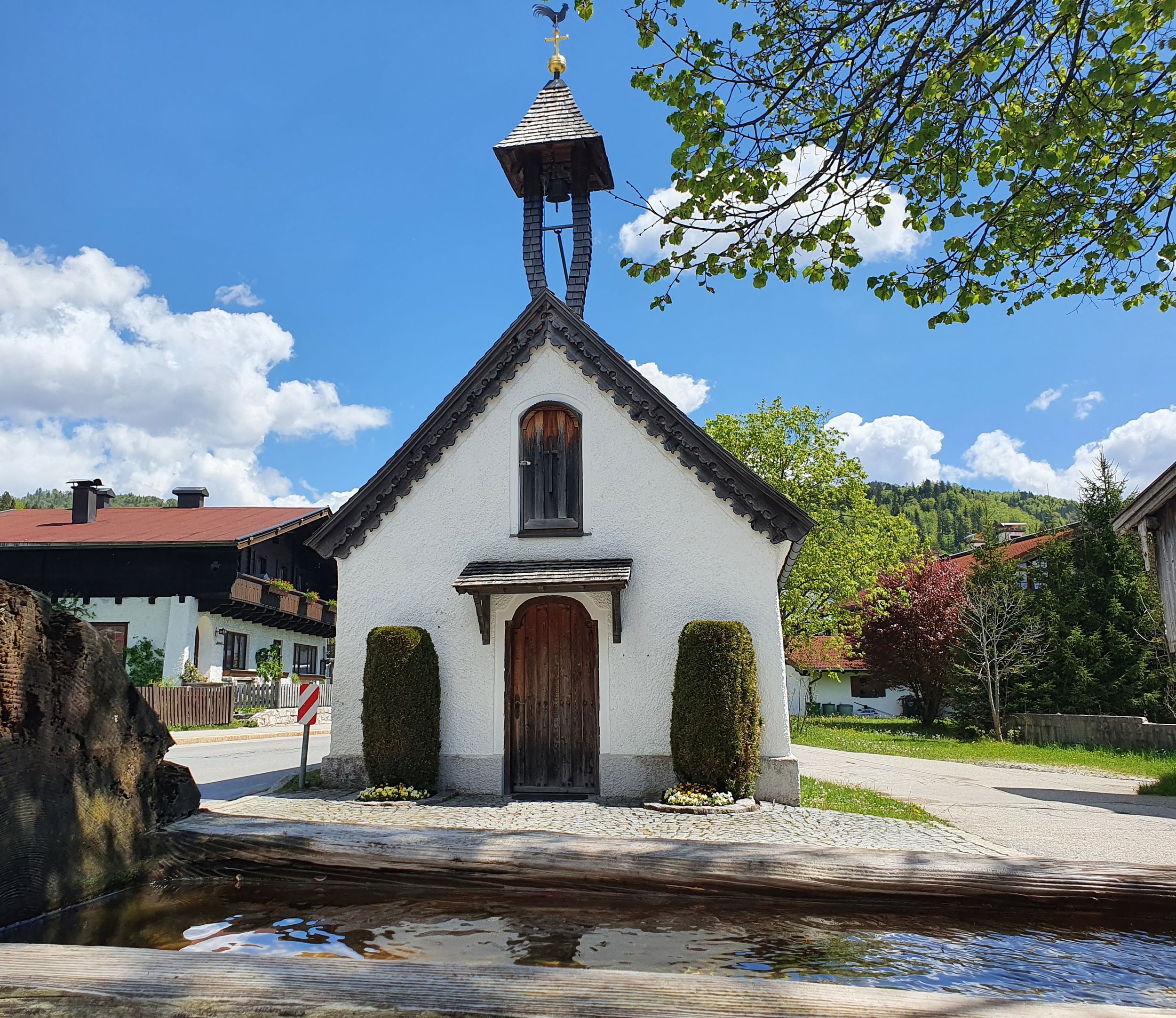 Entfeldner Kapelle  "die 7 Schmerzen Mariens"