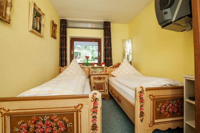Zweites Schlafzimmer mit 2 Einzelbetten