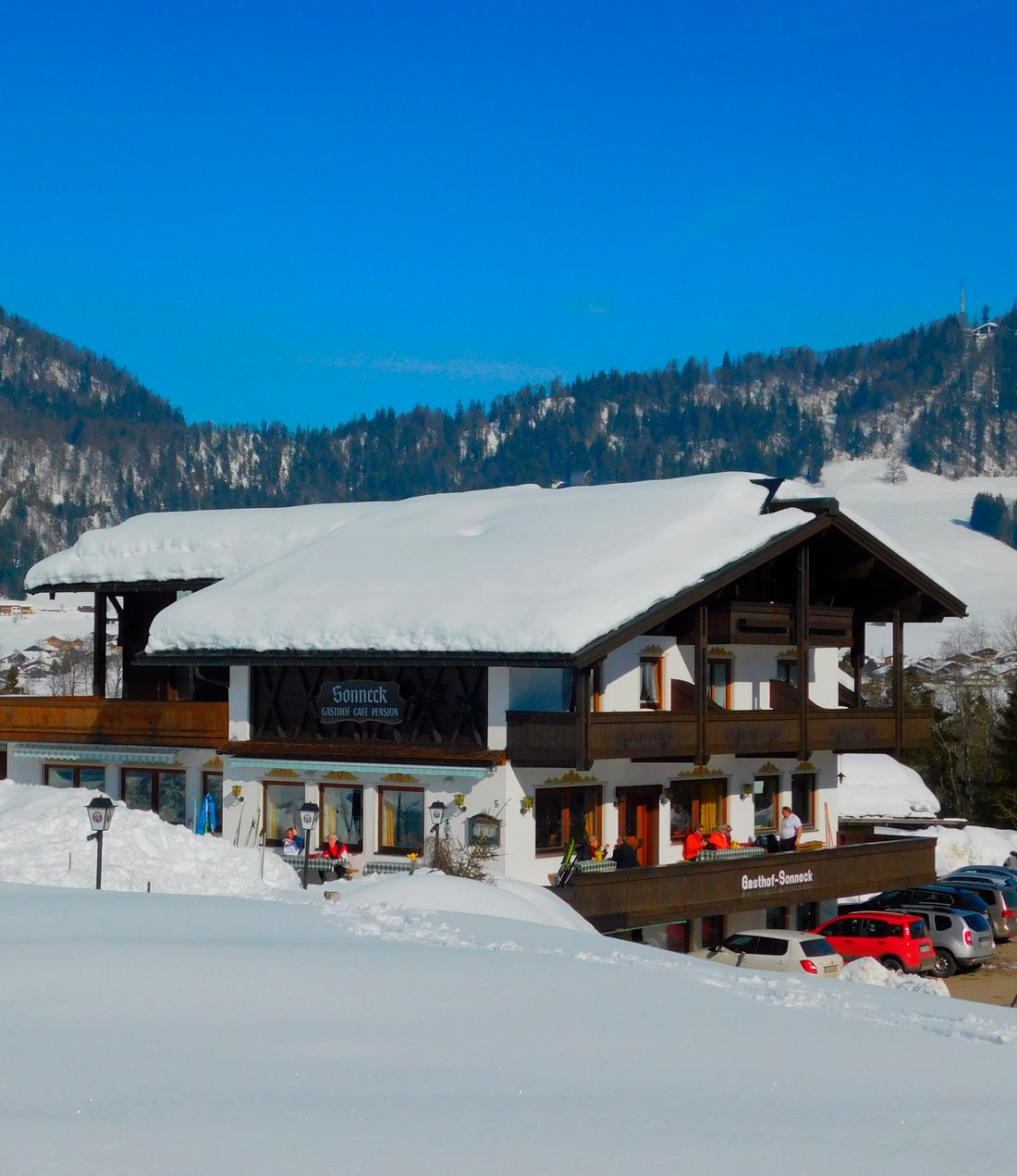 08-Haus-Winter © Hotel Sonneck