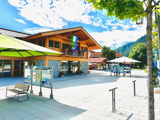 Tourist Info Reit im Winkl