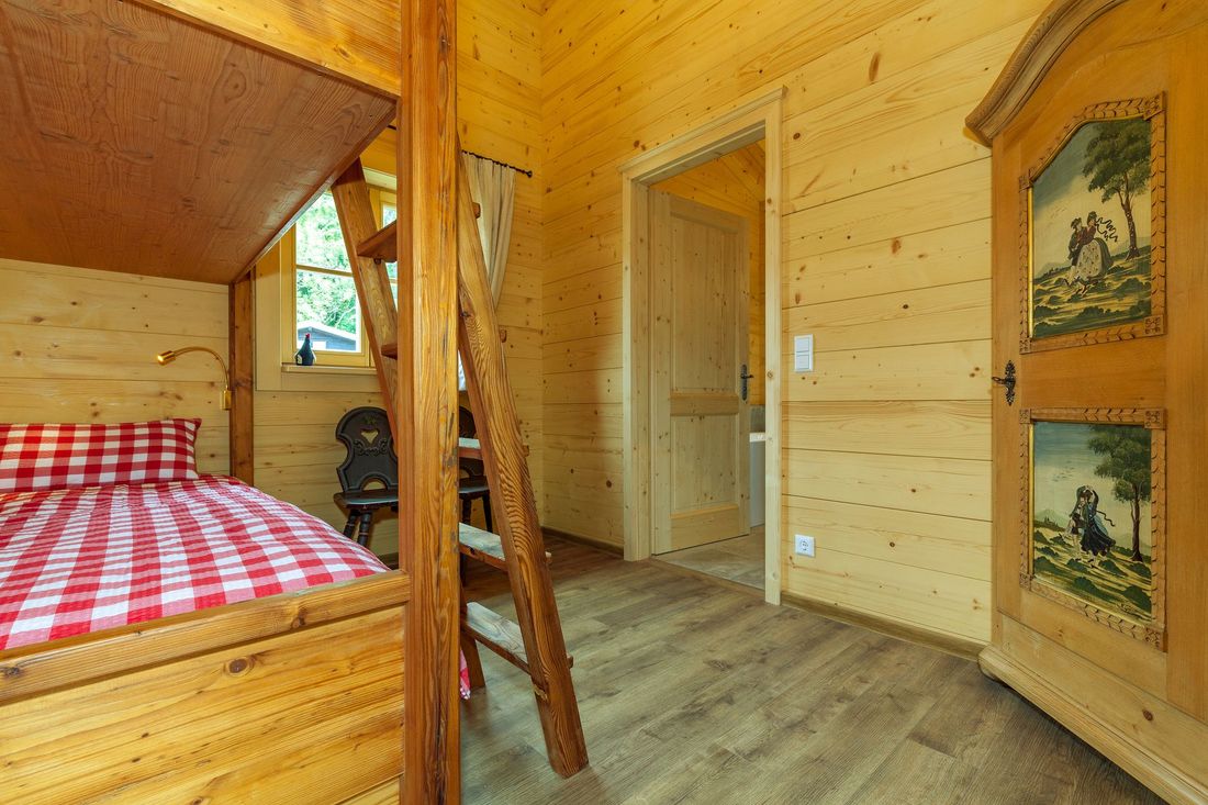 Stockbett-Zimmer