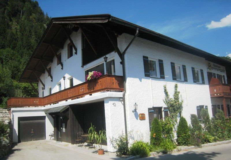 unser Haus im Soommer.jpg