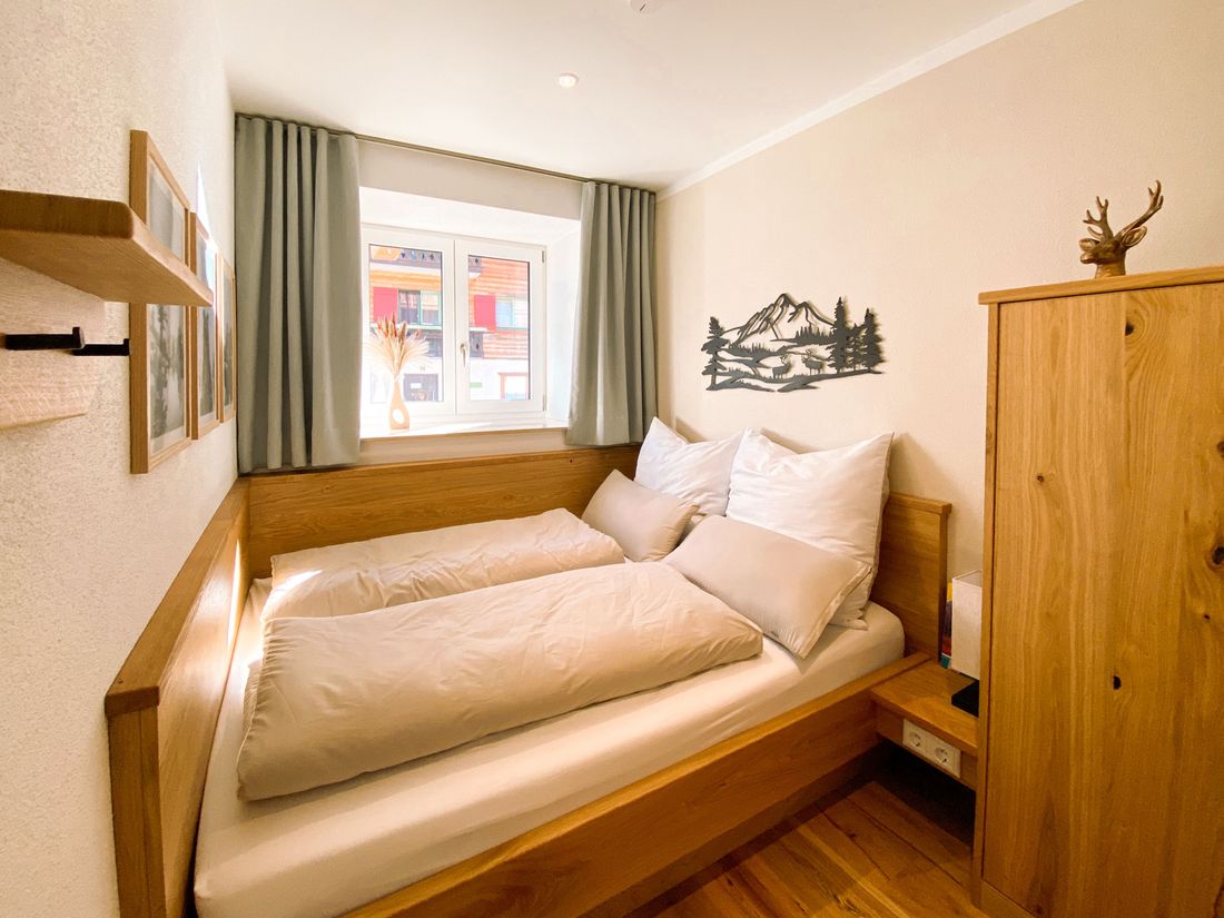 Sleeping room 2