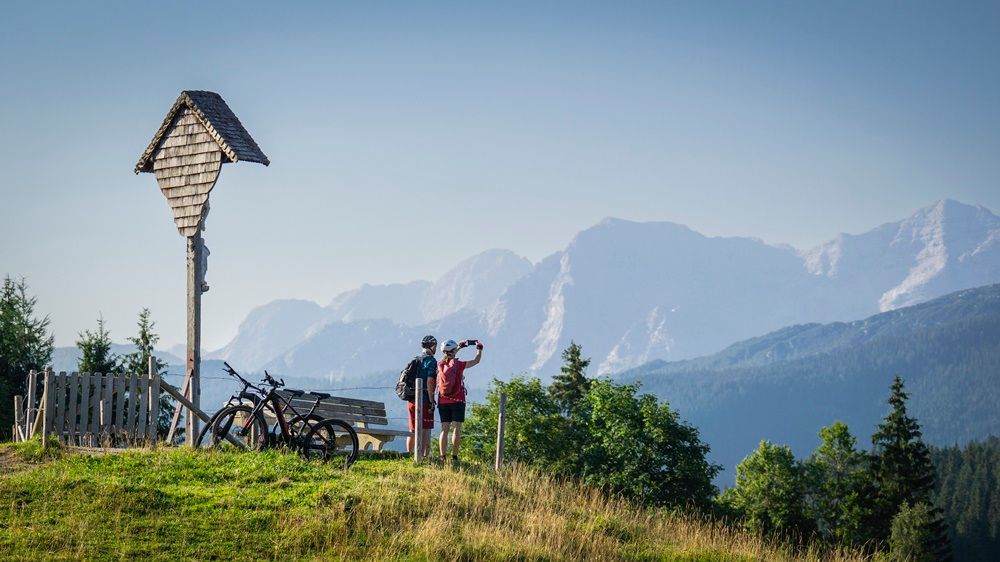 Almkreuz Winklmoos-Alm