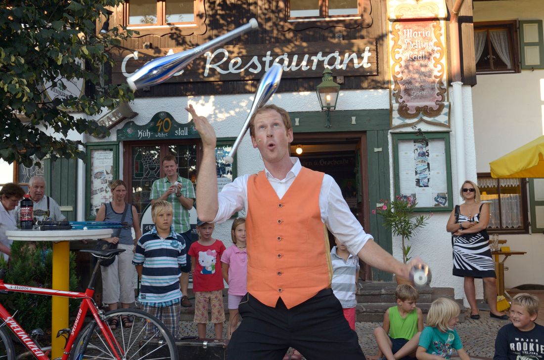 Strassenfest im Dorfzentrum