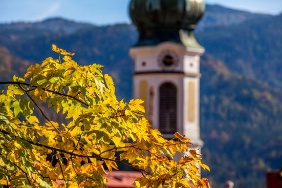 Kirchturm Pfarrkirche St. Pankratius Reit im Winkl