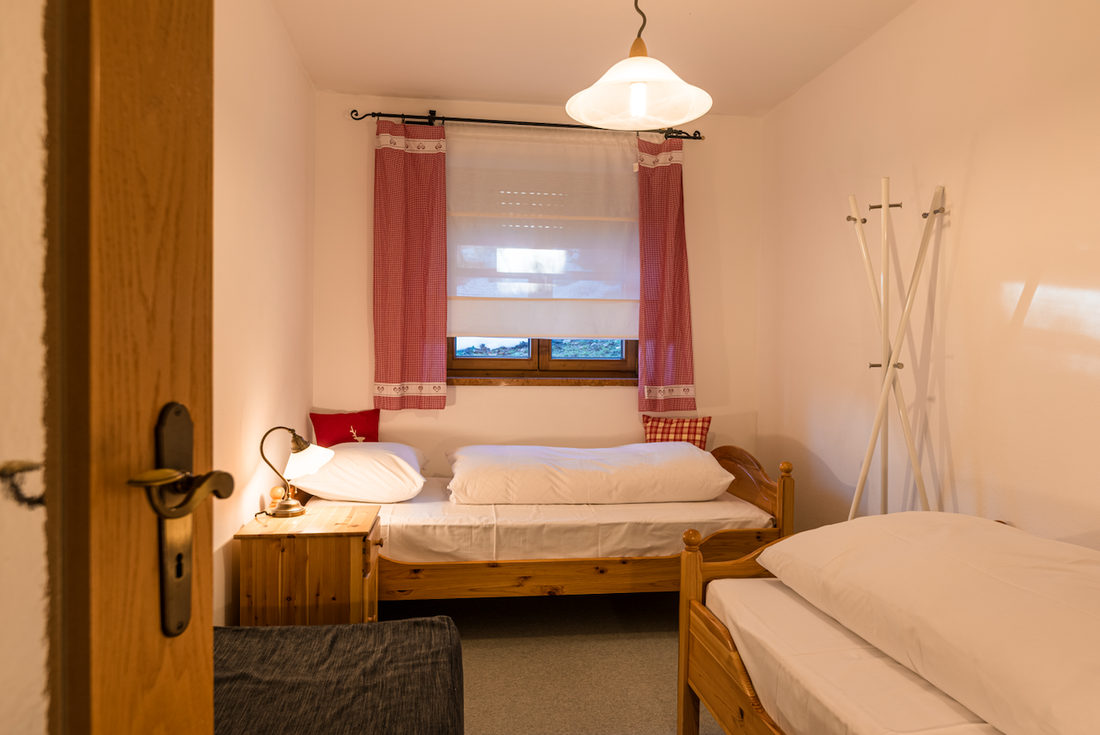 2. Schlafzimmer